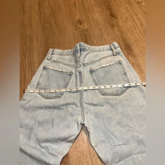 FRAME Le Jane Crop Straight Leg Blue Light Wash Jeans Size 30